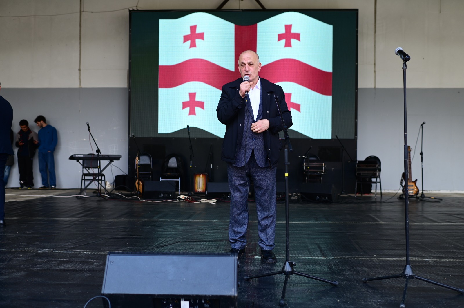 გილოცავთ საქართველოს დამოუკიდებლობის დღეს